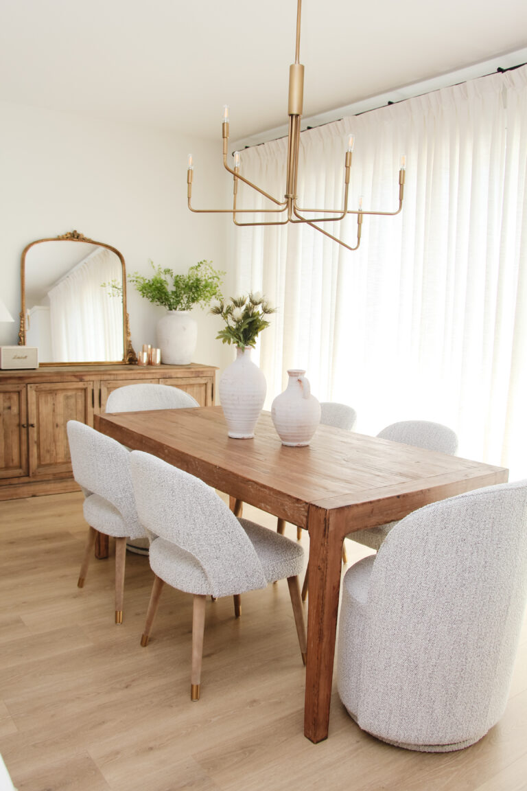 Minimalist Modern Dining Room